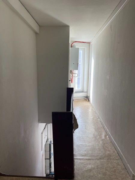 Opbrengsteigendom bestaande uit 2 appartementen met 1 slaapkamer. foto 4