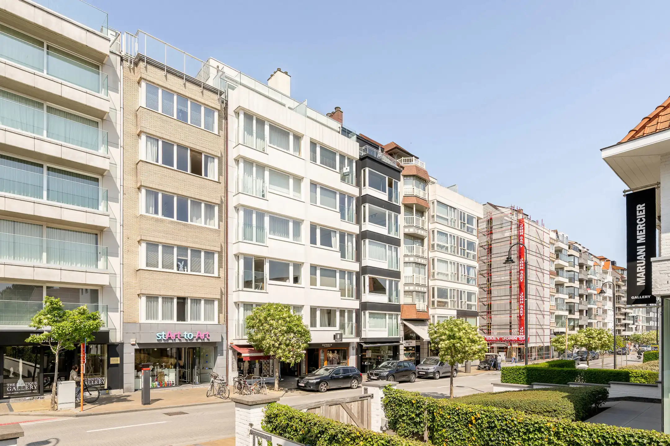 Elegant gerenoveerd appartement met open zicht in het Zoute foto 5