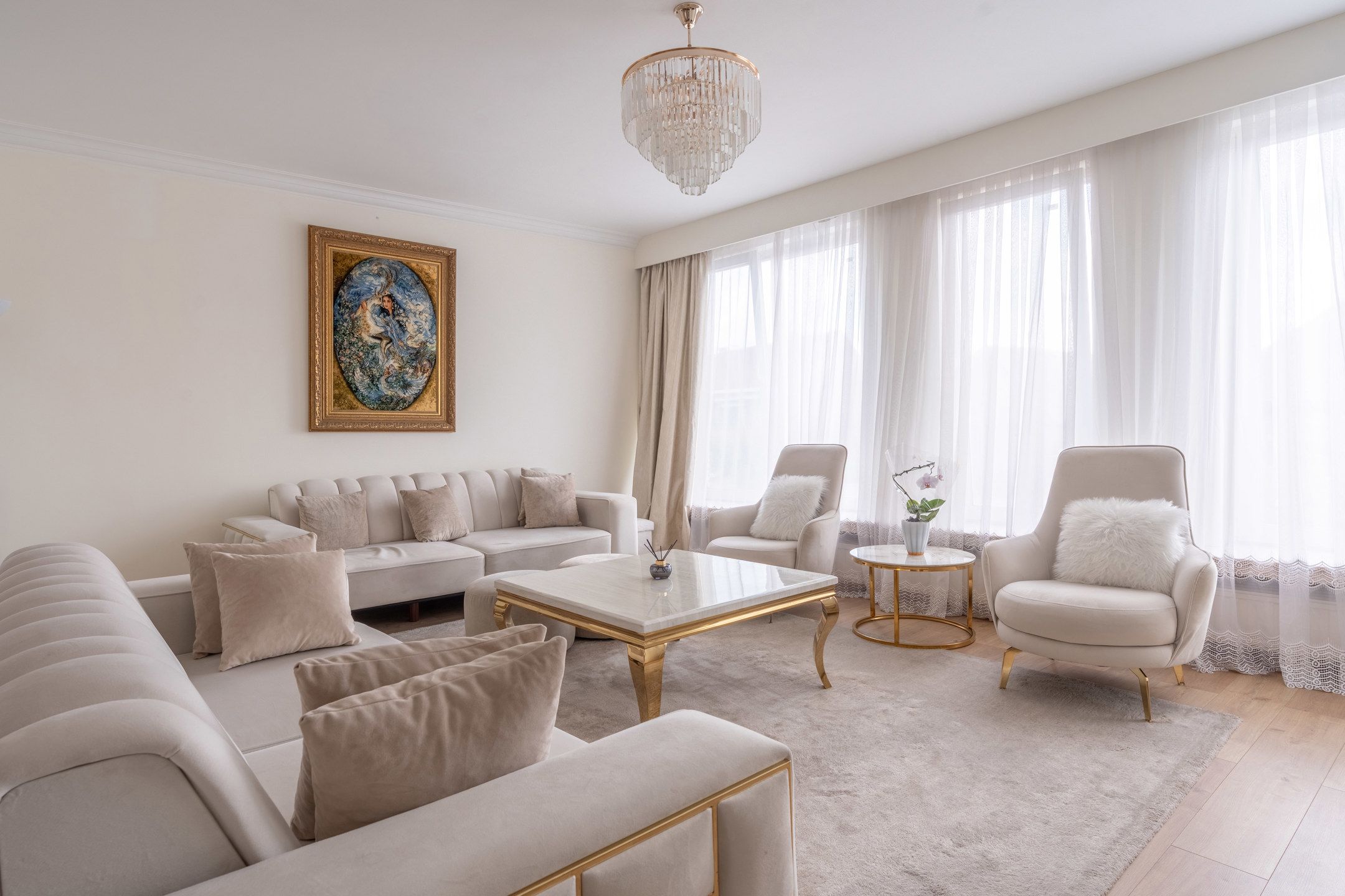 Volledig vernieuwde  woning/kantoor/handelspand met 5 slpks foto 9