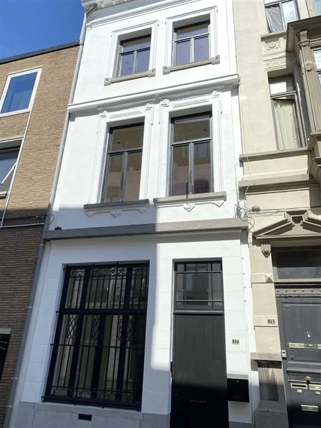 ANTWERPEN - Charmante woning met terras foto 6