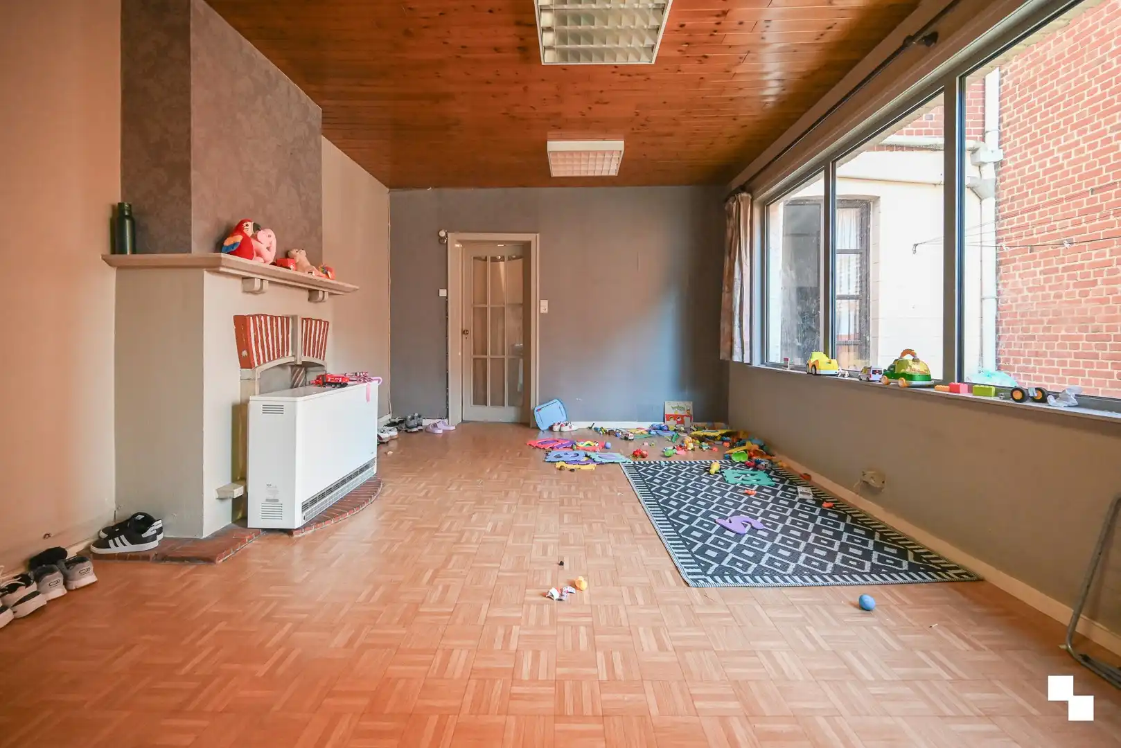 Interessante opbrengsteigendom in hartje Izegem foto 15