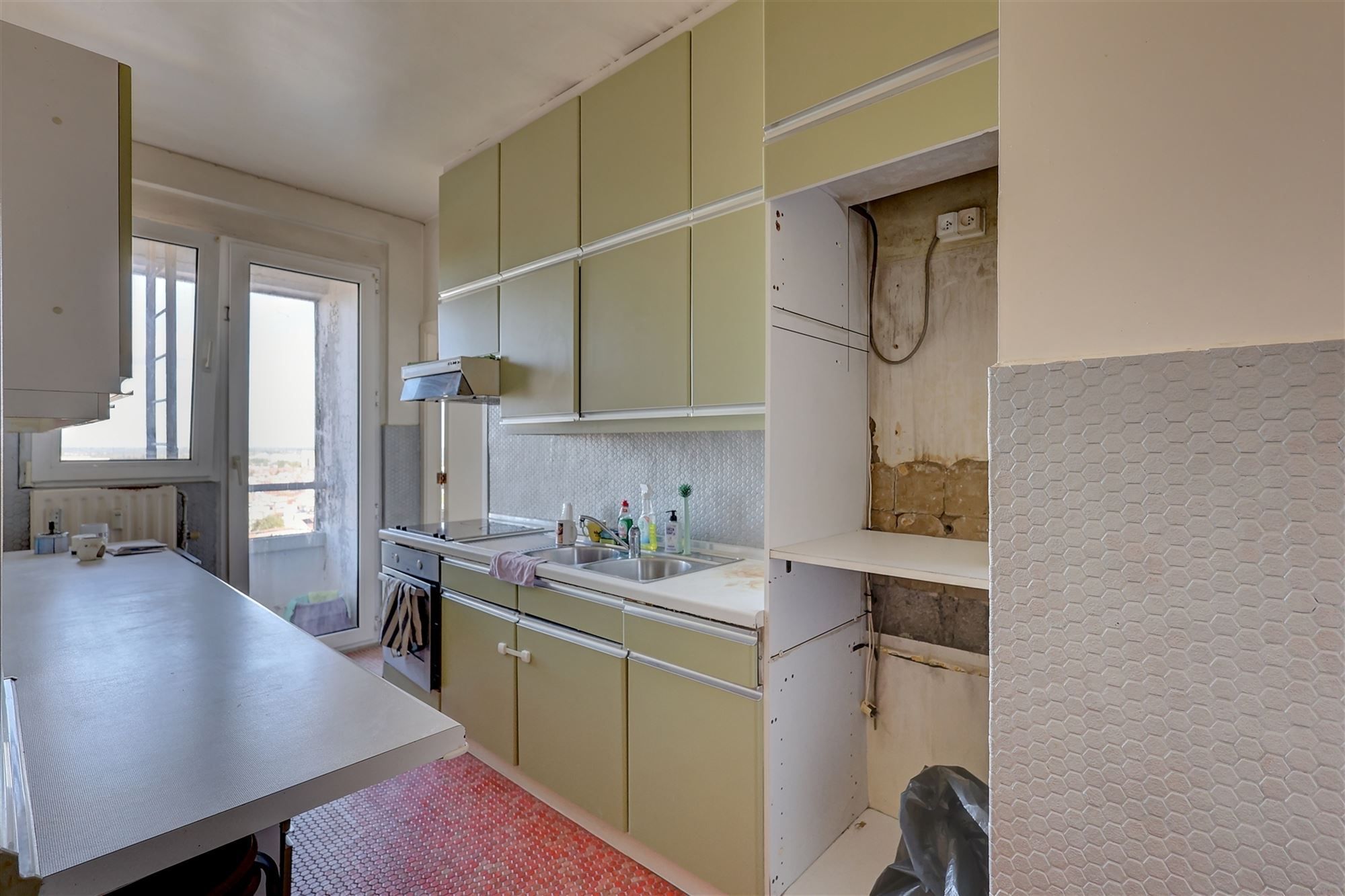 Appartement met 3 slaapkamers en terras grens Antwerpen Wilrijk foto 6