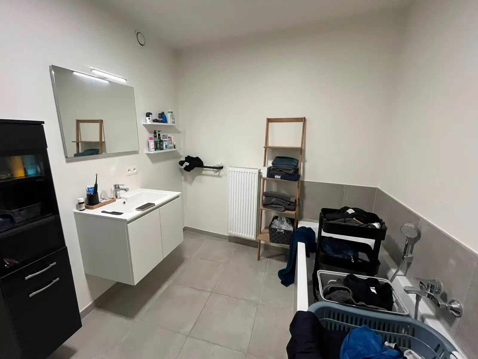 Nieuwbouwappartement met 2 slaapkamers aan de rand van het centrum foto 11