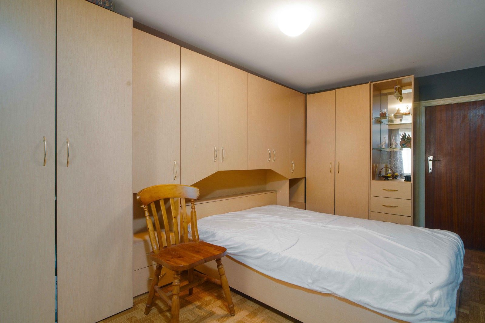 Ruim appartement op zeedijk mét zeezicht foto 9