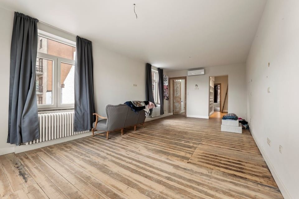 EXCLUSIEF HERENHUIS MET LUXUEUZE AFWERKING IN HET HART VAN SINT-TRUIDEN foto 44