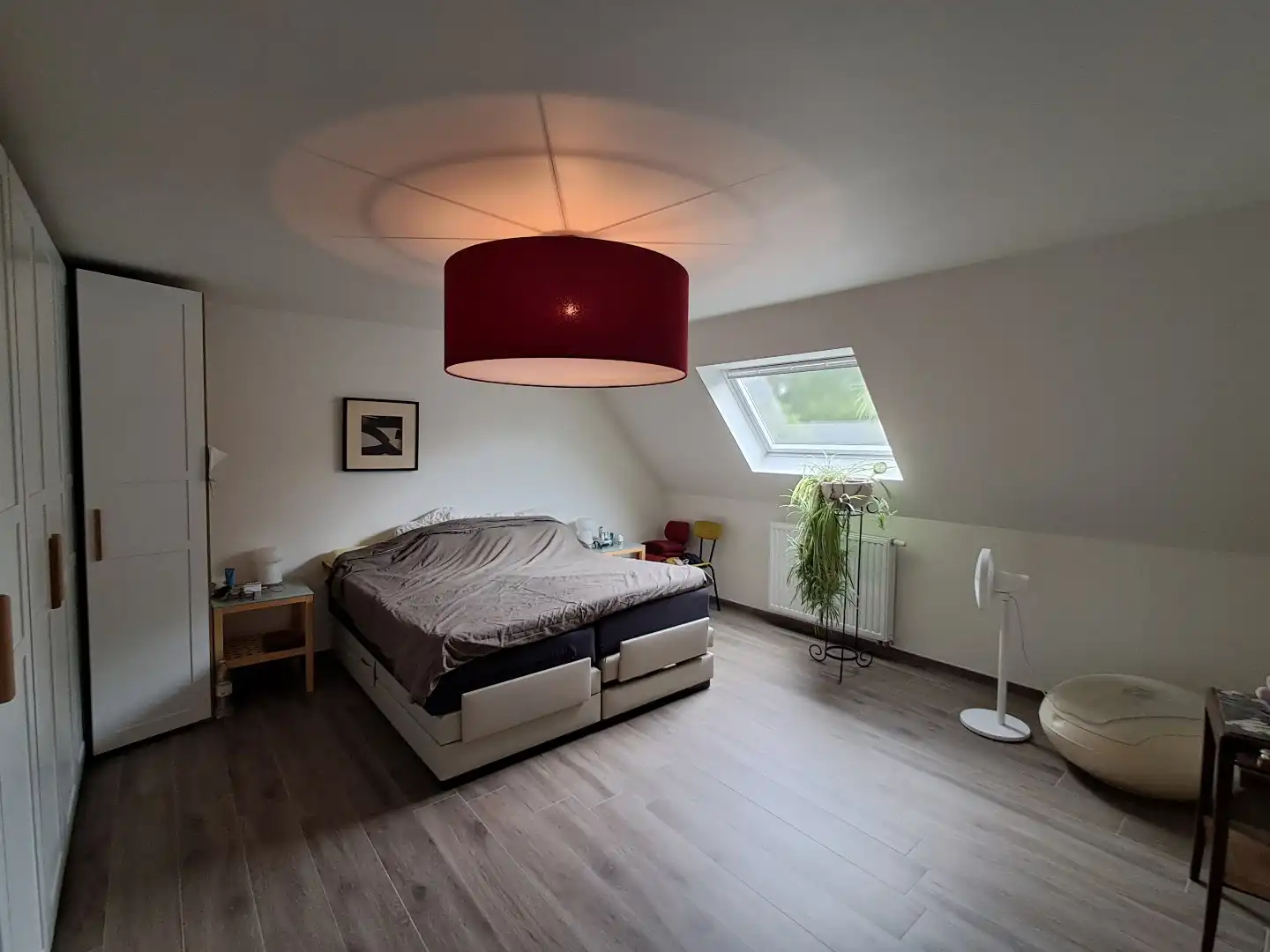  Halfopen woning te Sint-Kruis! foto 10