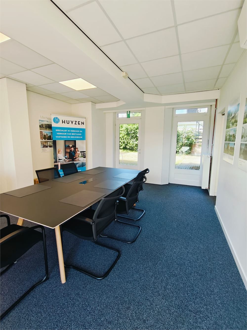 INSTAPKLAAR KANTOOR MET PARKING OP HOEKLOCATIE foto 4