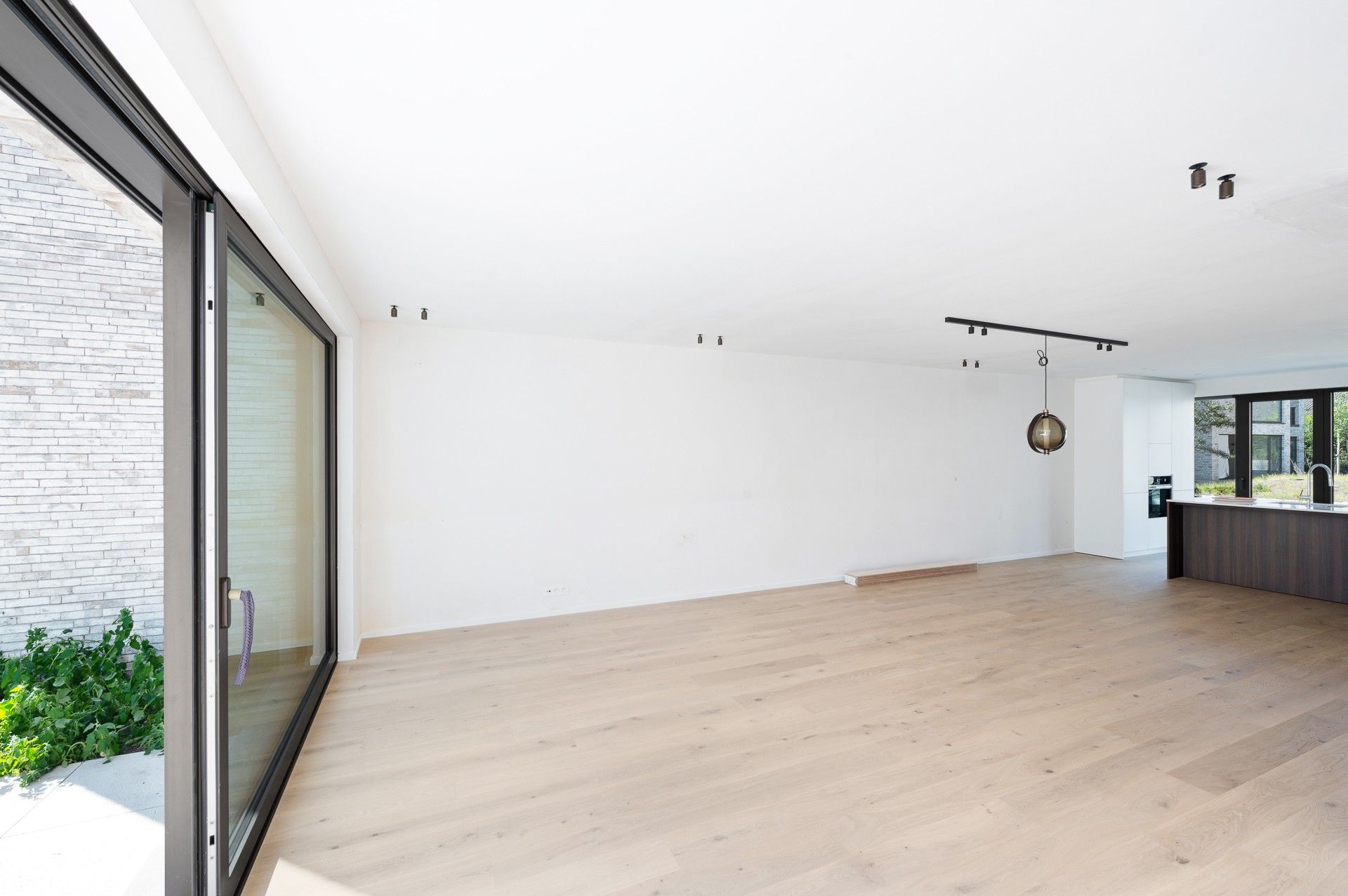 Ongemeubeld: moderne geothermische en energiezuinige woning te Knokke foto 10