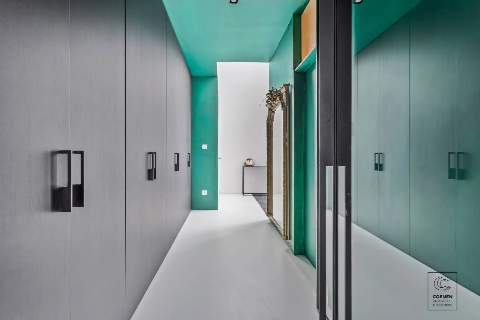 Prachtig verder af te werken HOB van 320 m² in een doodlopende straat! foto 3