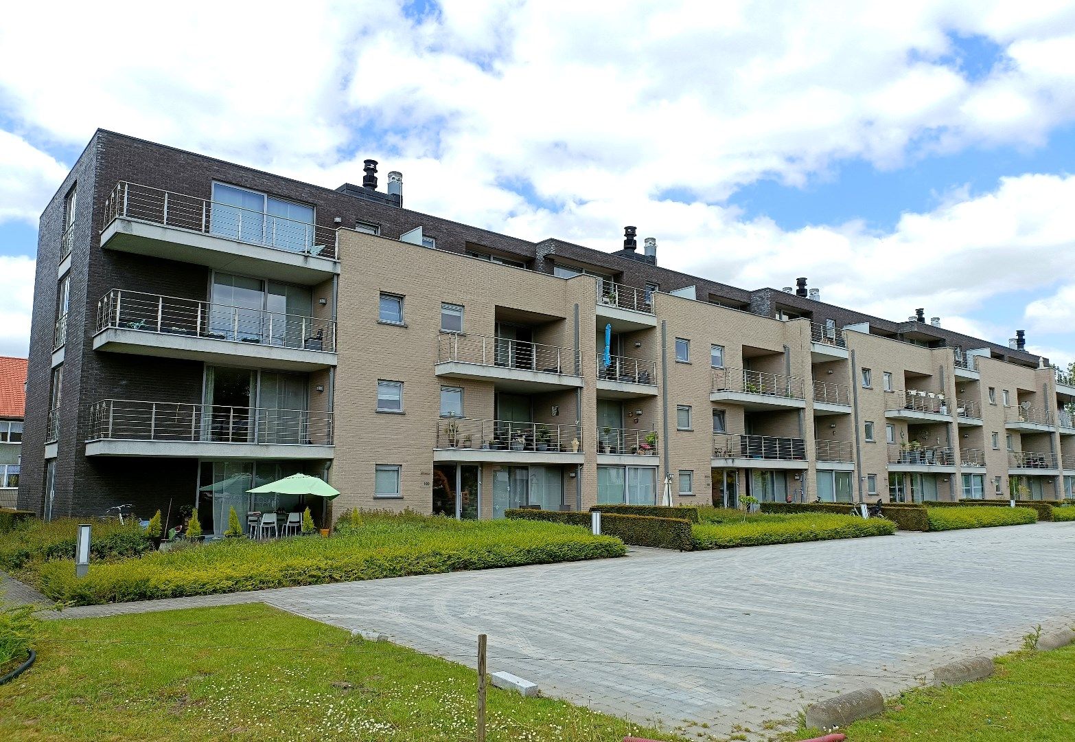 MODERN APPARTEMENT MET TERRAS EN GARAGE foto 12