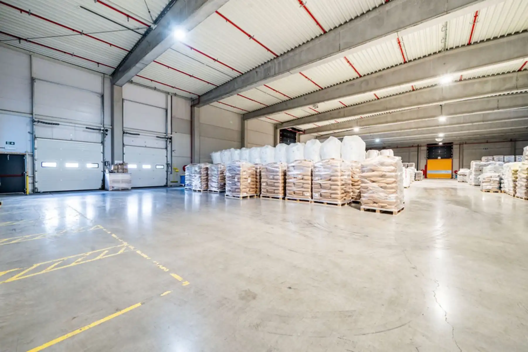 INDUSTRIELE SITE - 29.249 M² - DRIELANDENPUNT BE-NL-DE foto 6