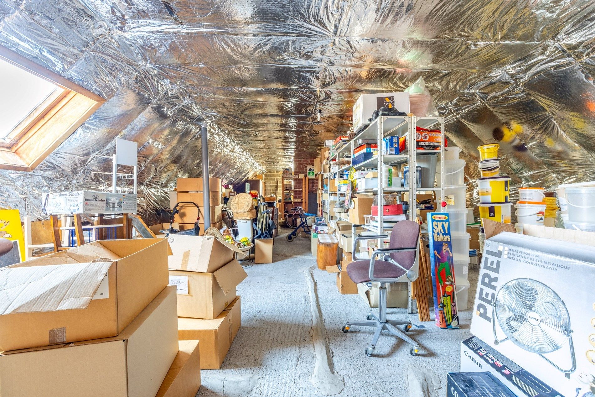 POLYVALENTE EIGENDOM OP 978 M² foto 14