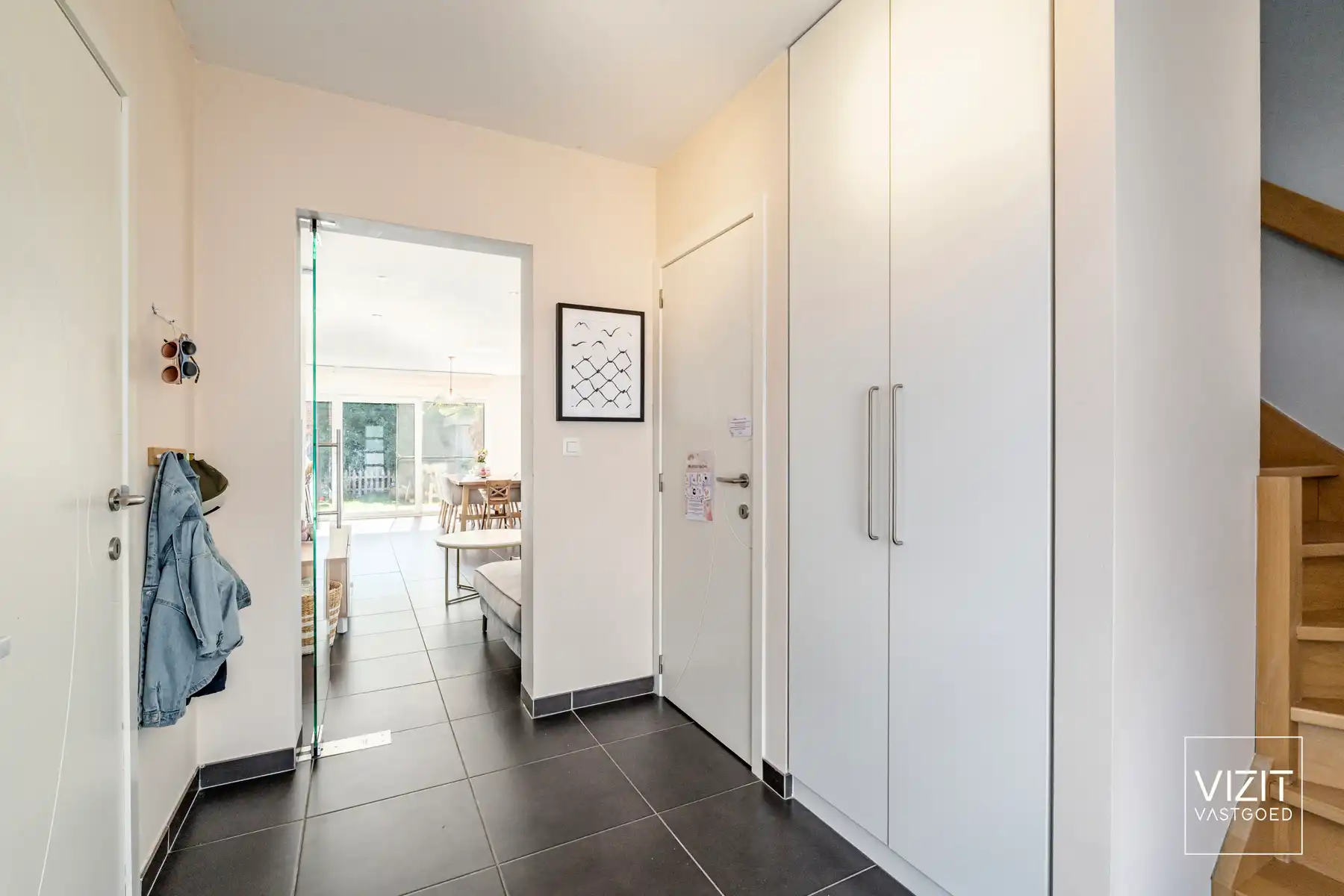 Rustig gelegen recente gezinswoning met 3 slaapkamers foto 6