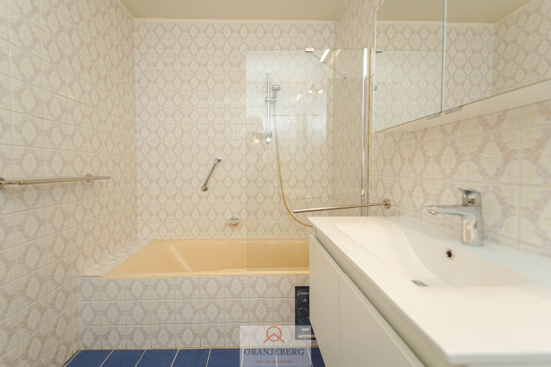 Ruim 2-slaapkamer appartement  (122 m²) vlakbij het Zuidpark! foto 24