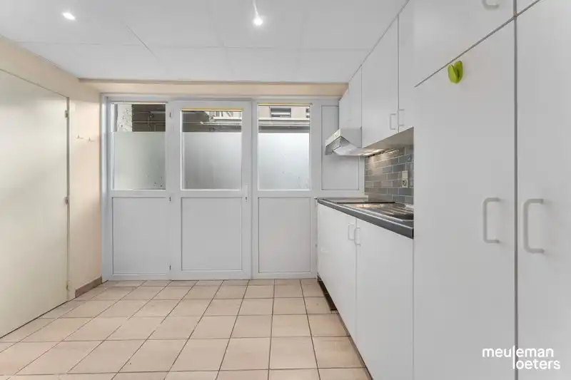 Te renoveren gezinswoning in centrum foto 11