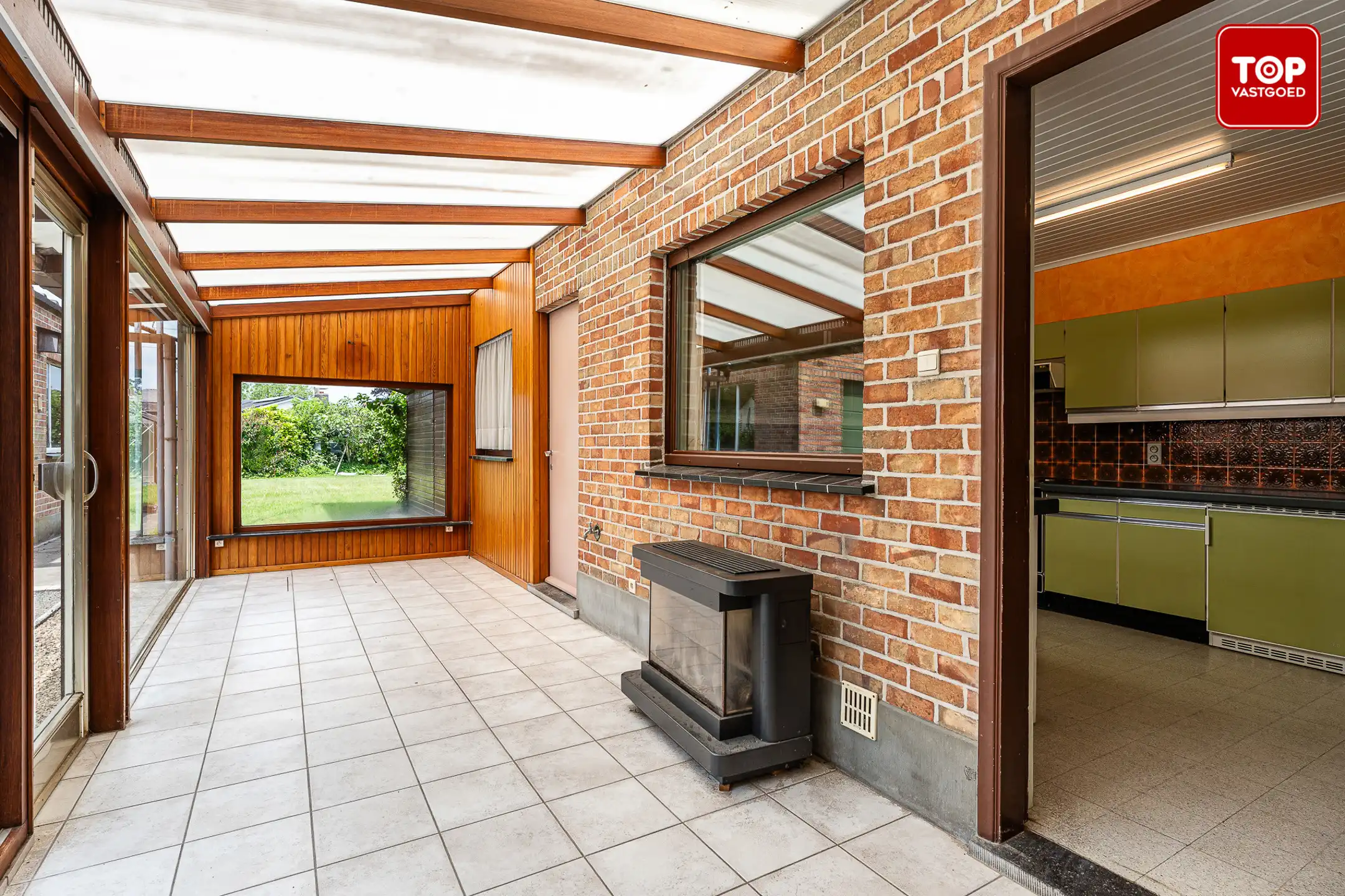 Halfopen bebouwing met 3 slaapkamers, zonnige tuin en garage  foto 11