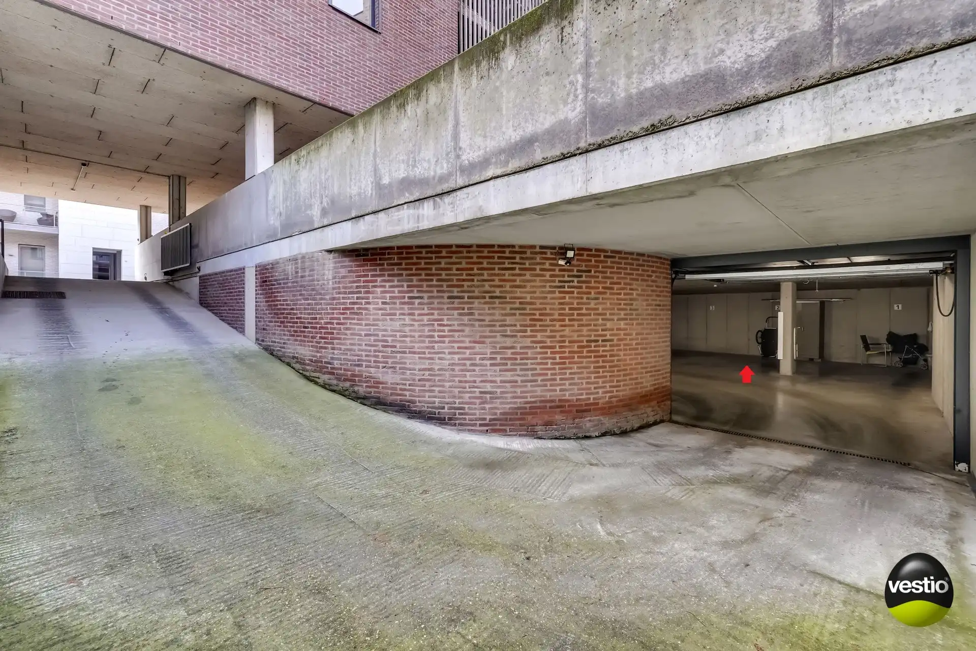 RUIM, MODERN APPARTEMENT 110 M² MET 3 SLAAPKAMERS foto 28