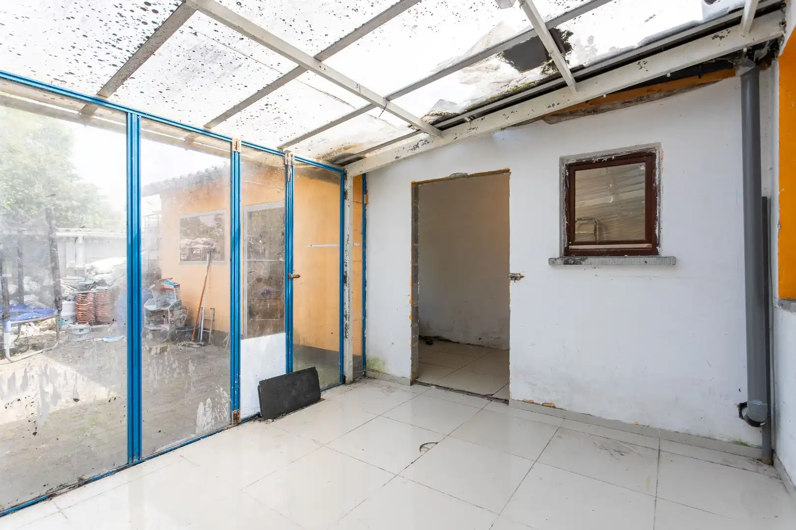 Ruime woning met 4 slaapkamers en binnenkoer in Petit-Enghien foto 10