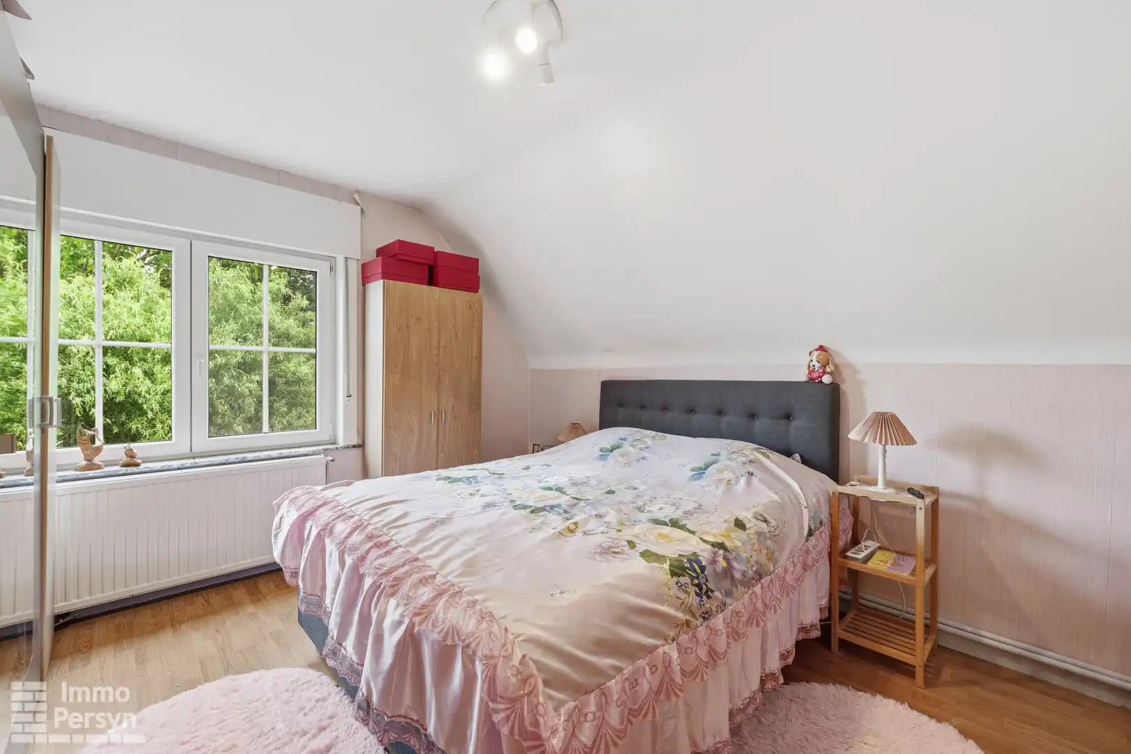 Charmante, gerenoveerde woning met carport en tuin foto 20