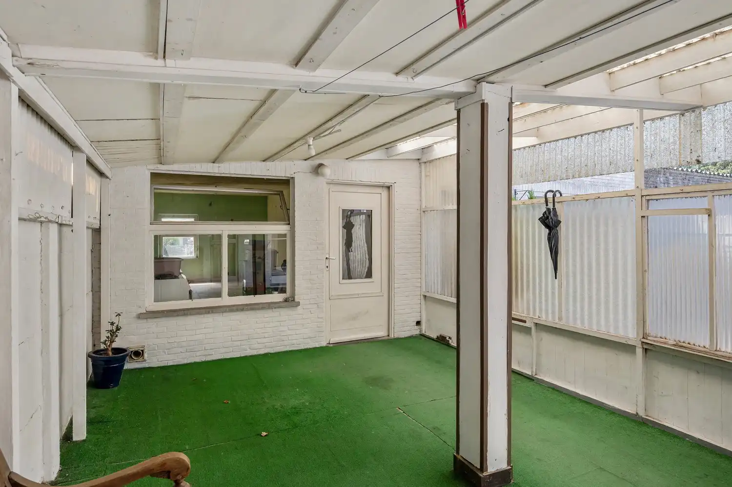 Te renoveren halfopen bebouwing op een perceel van 361 m². foto 36