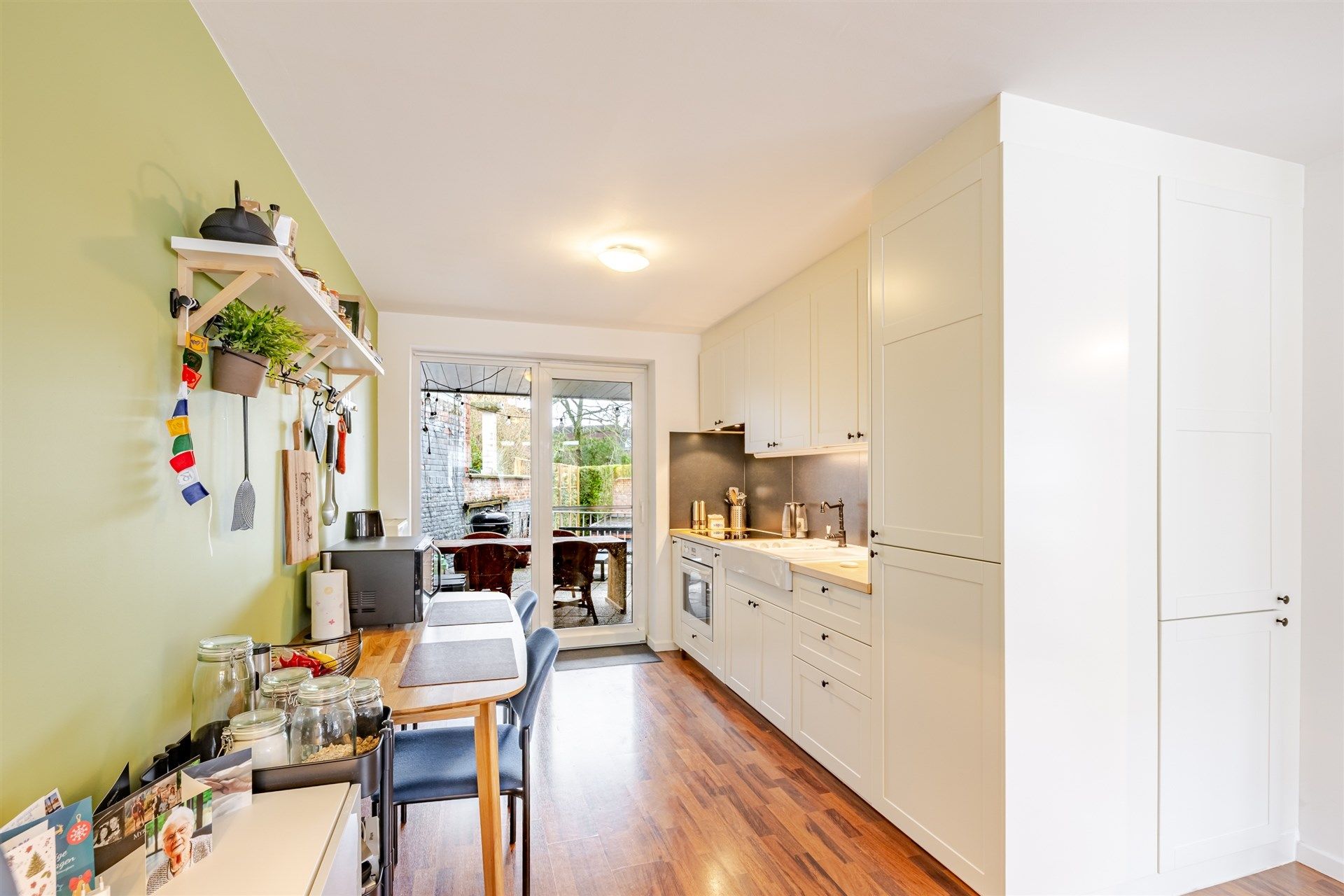 Charmant instapklaar 2 spk appartement in centrum Wetteren foto 9