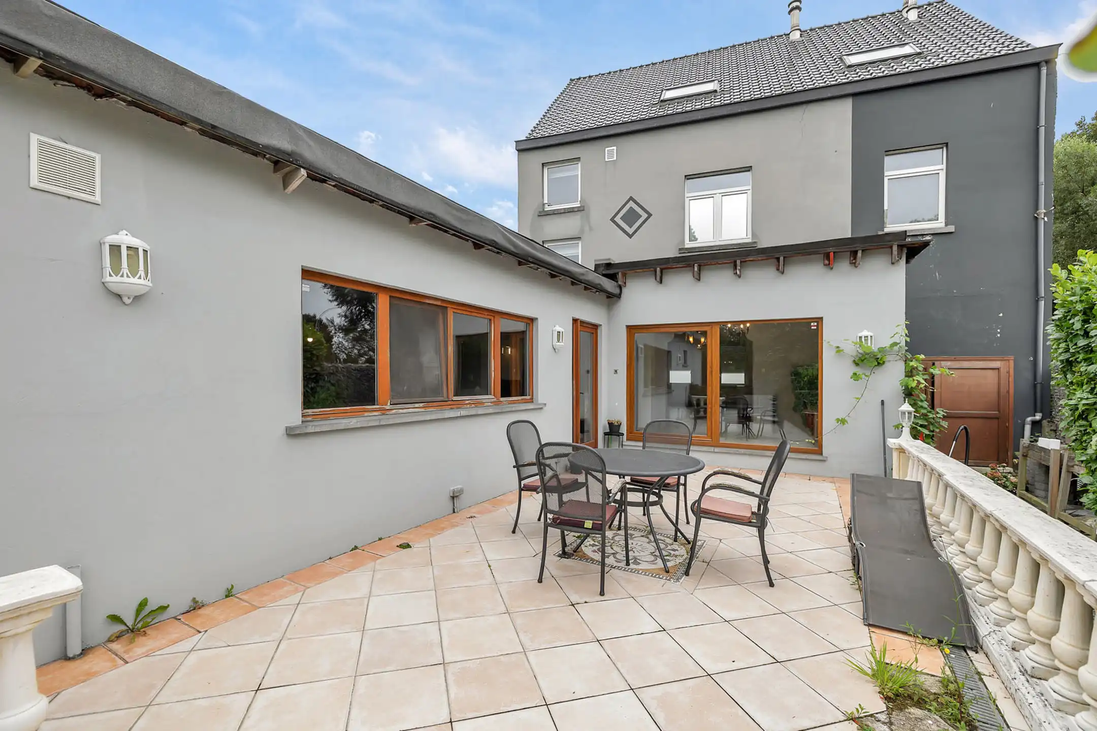 Rustieke woning op strategische ligging foto 26