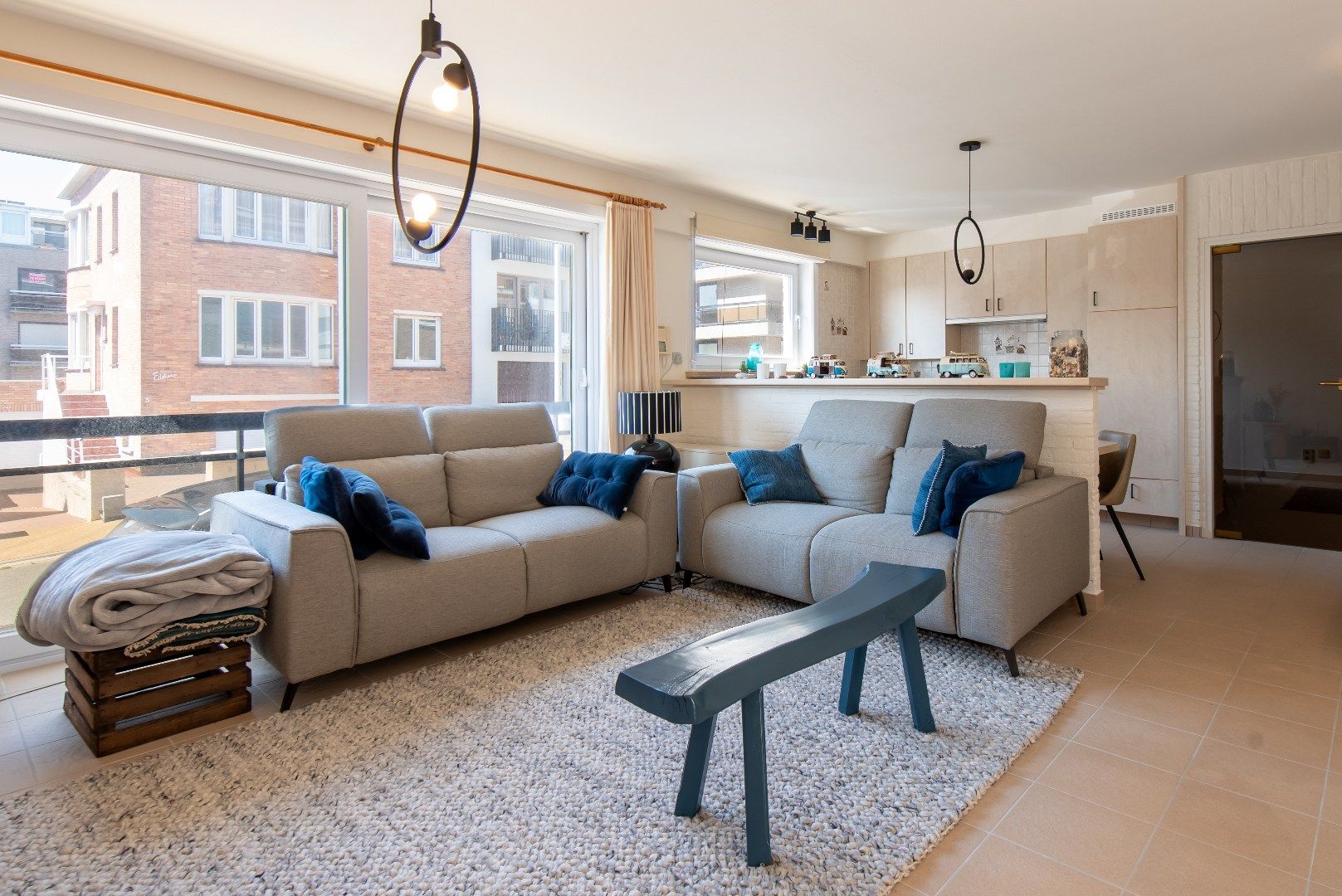 Ruim en lichtrijk appartement in Raversijde – 3 slaapkamers & groot terras foto 6