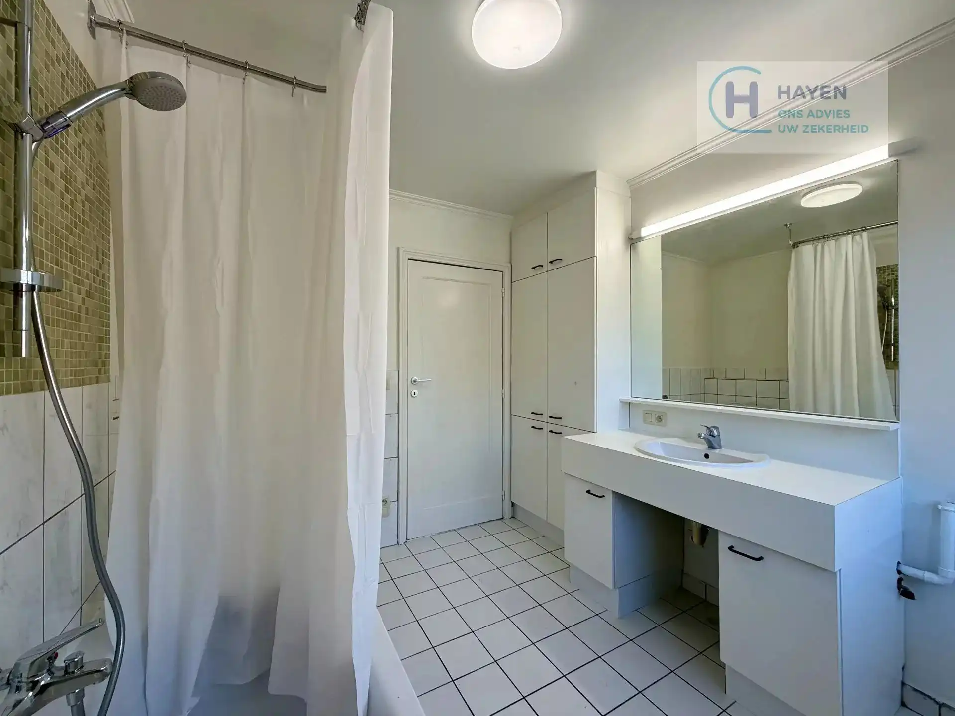 Ruime gezinswoning met 3 slaapkamers in Hasselt foto 18