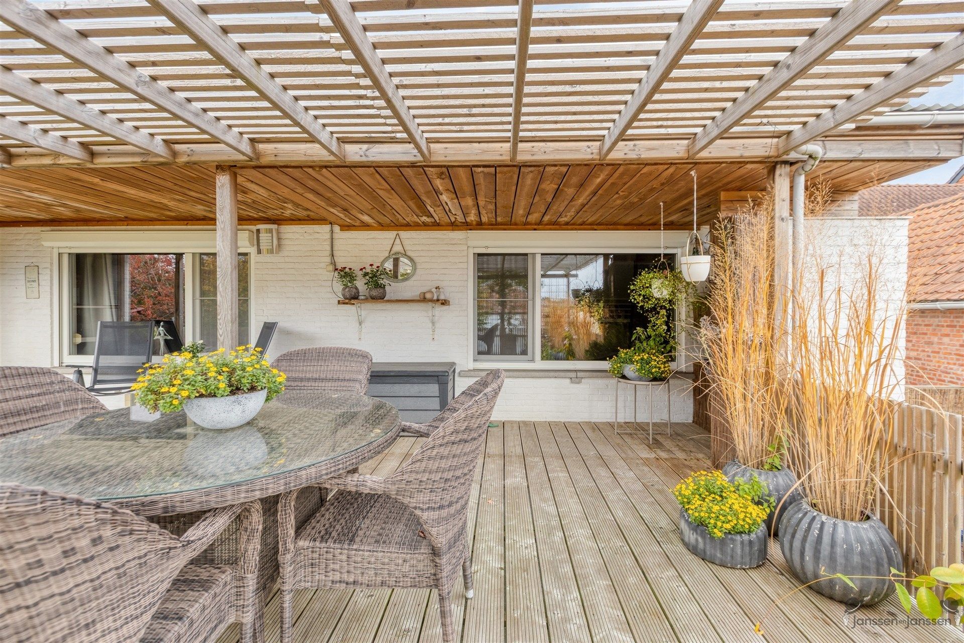 Instapklare gezinswoning met tuin, garage en energiezuinige voorzieningen foto 17