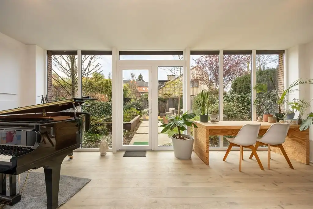 Luxe bel-etage in topbuurt op Linkeroever met heerlijke tuin foto 24