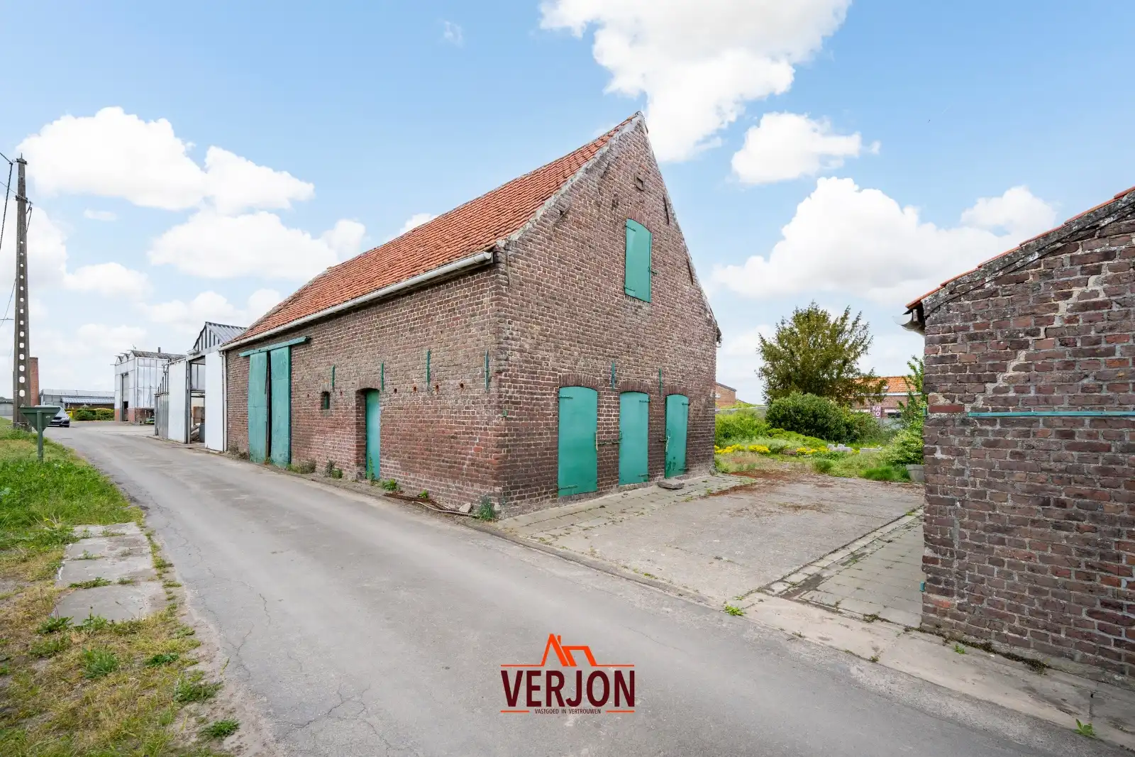 Te renoveren woning met ruime opslagruimte op 1.721 m²! foto 5