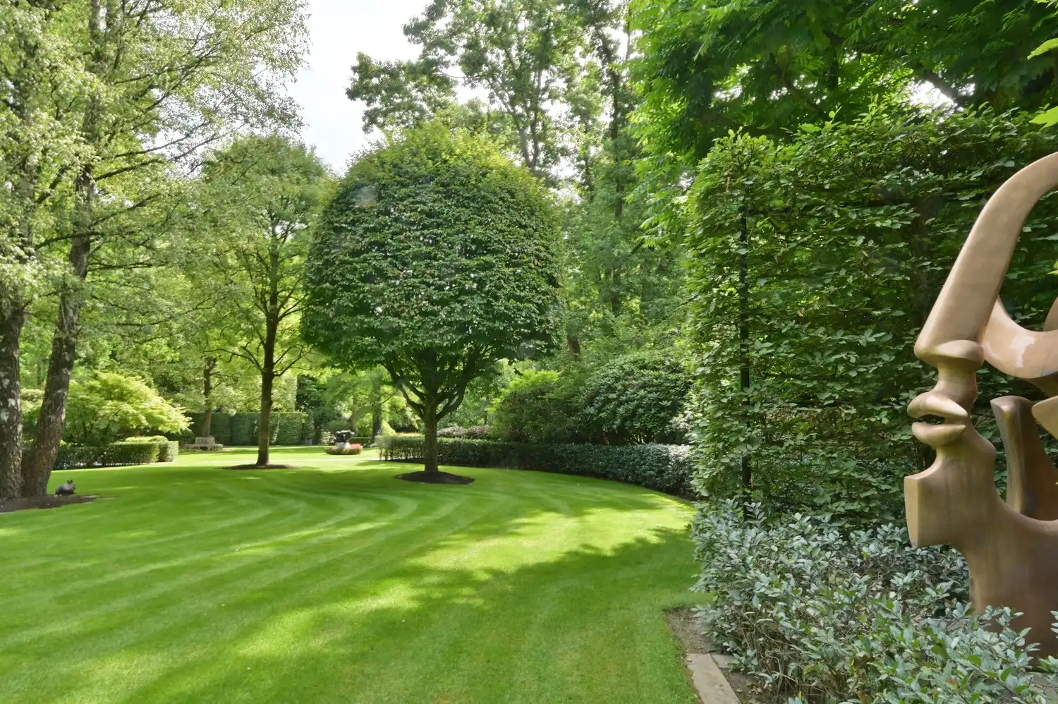 Exclusieve villa op 90a met binnenzwembad en majestueuze parktuin op toplocatie in Lanaken foto 19