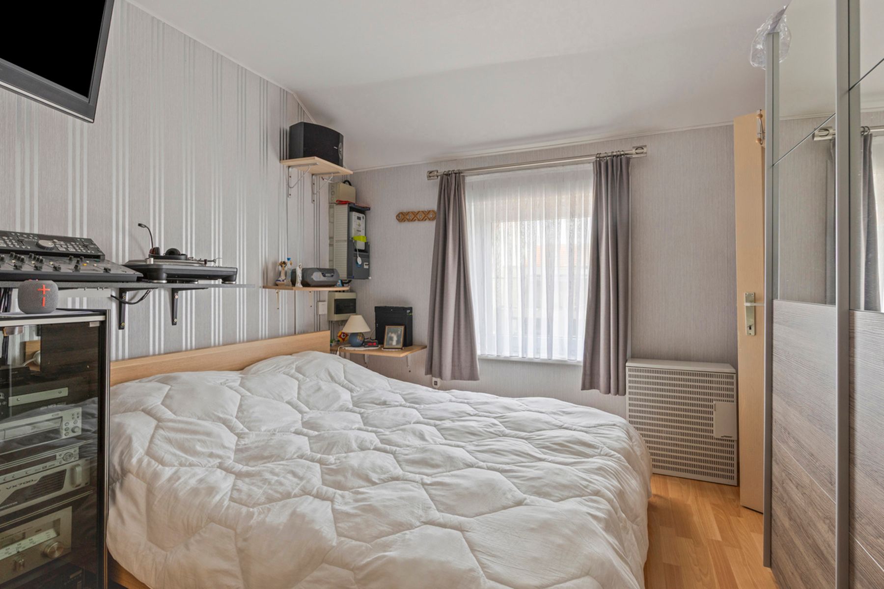 Goed gelegen woning met 2 slaapkamers en tuin foto 8