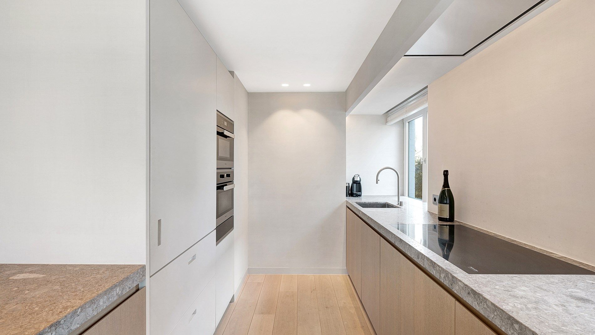 Uitzonderlijk hoekappartement met adembenemend zee-en duinenzicht langs de Wandeldijk in het Zoute foto 12