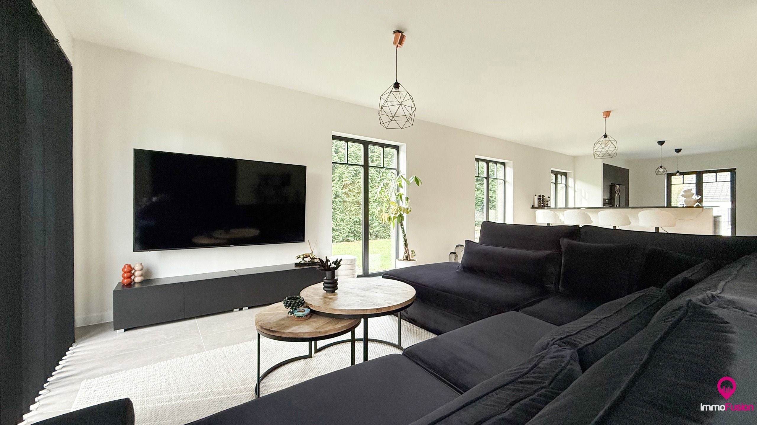 Goed gelegen landelijke villa met 12are grond op toplocatie! foto 8