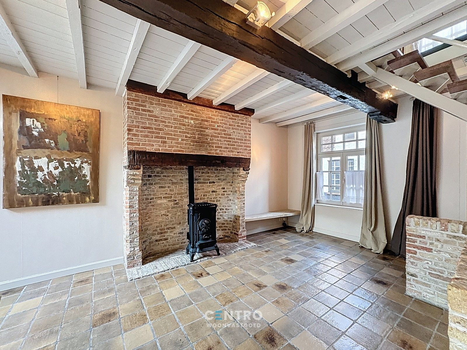 CHARMANTE woning in het Guido Gezellekwartier te Brugge! foto 4