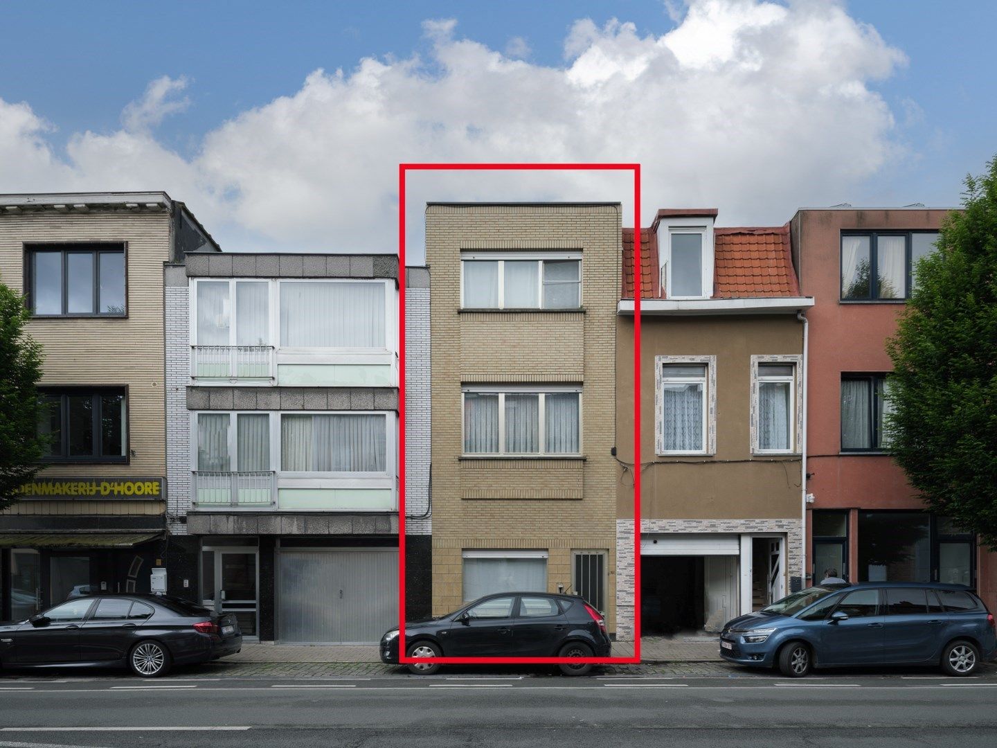 Ruime rijwoning met 3 slaapkamers in Gent, perceeloppervlakte 92 m² en bewoonbare oppervlakte 161 m² foto 1