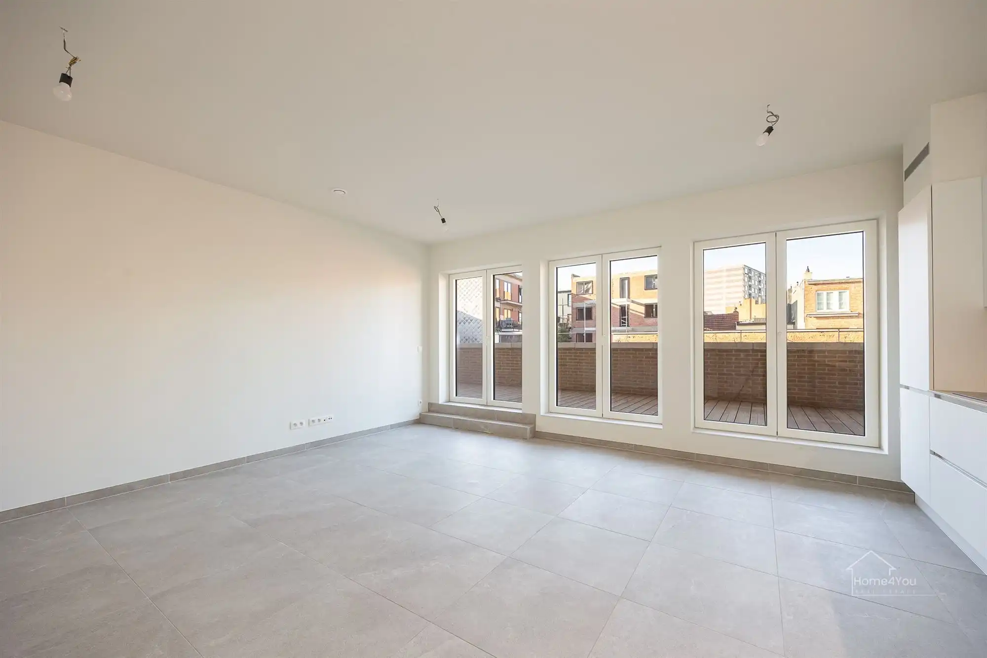 Prachtig BEN-label Appartement met autostaanplaats en terras foto 4