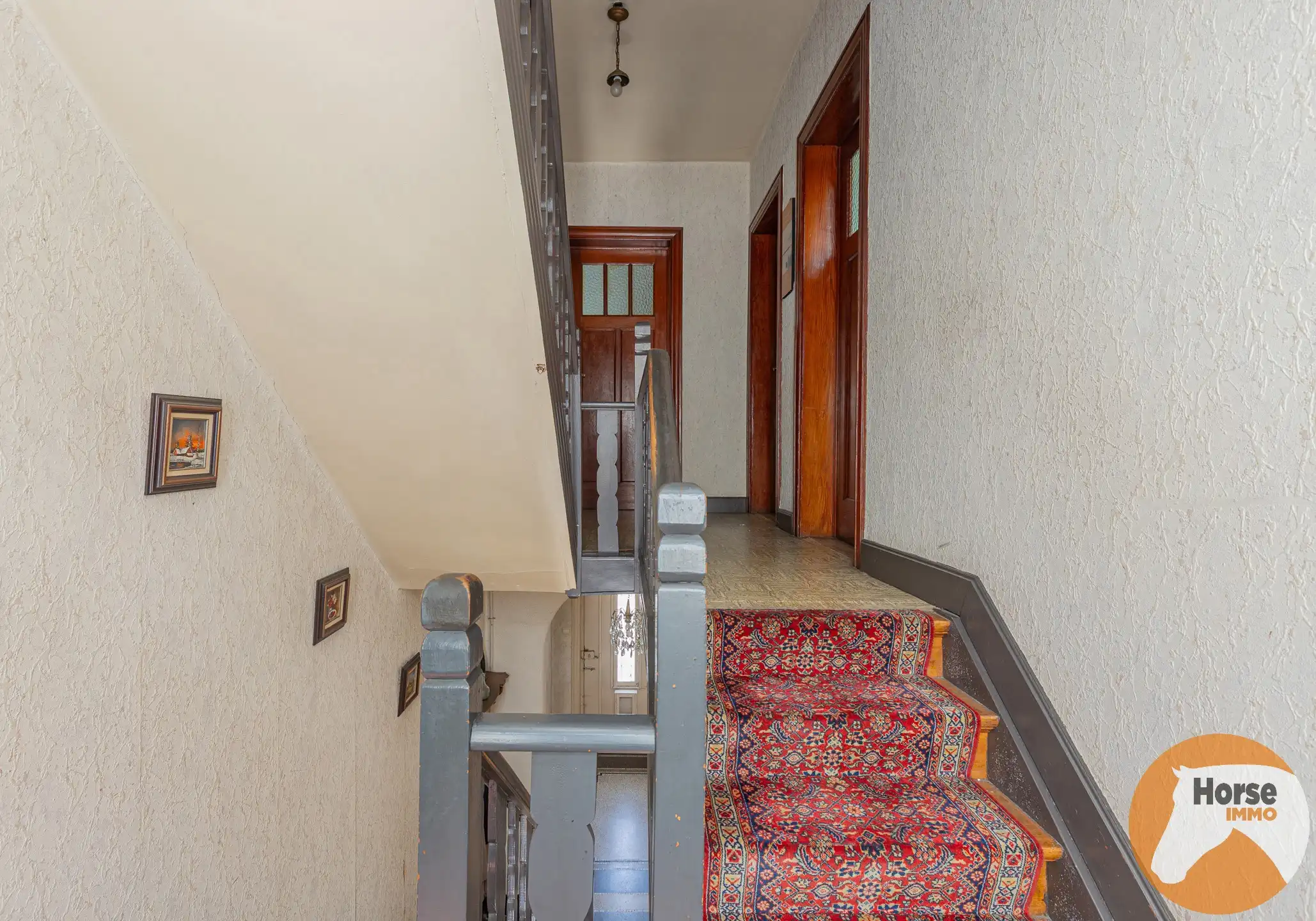 BURST - Te renoveren woning met tal van mogelijkheden foto 13