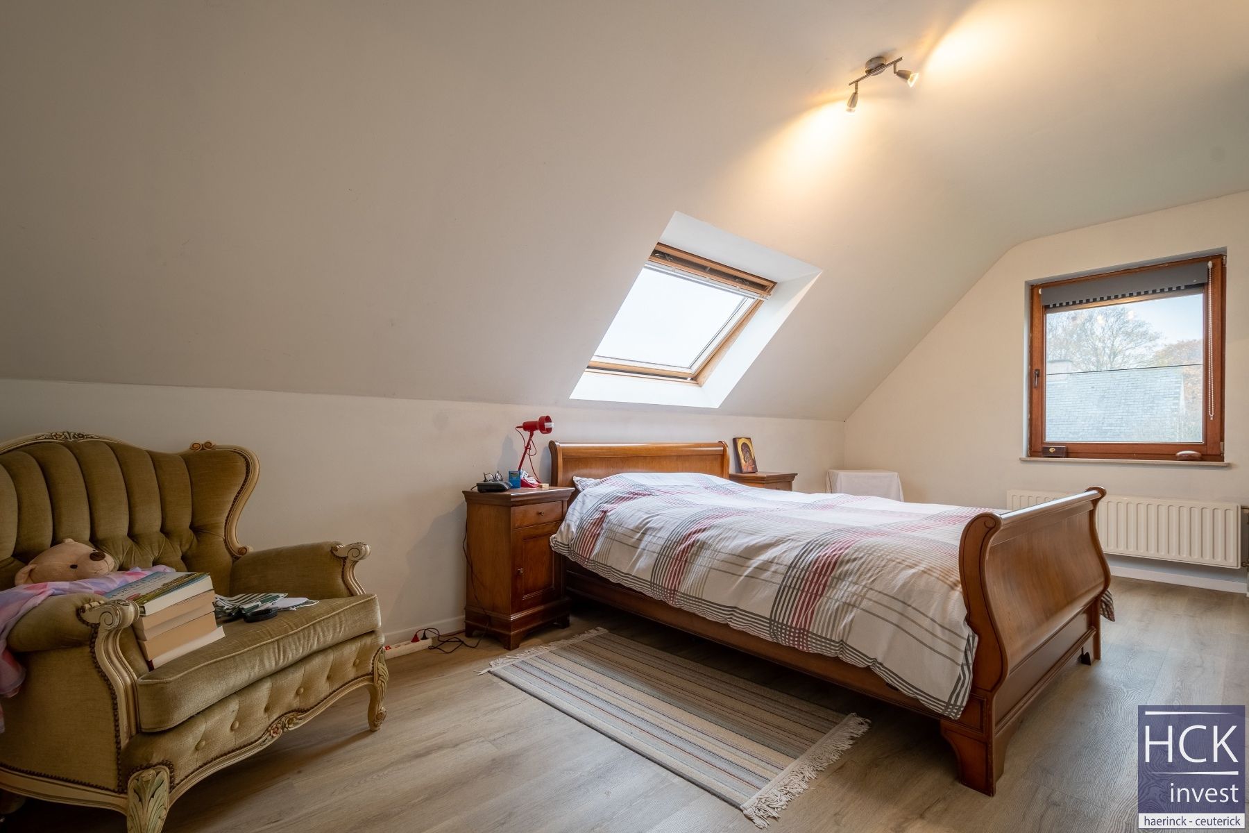 KRUISHOUTEM - Instapklare woning met 3 SLPK. op rustige ligging foto 14