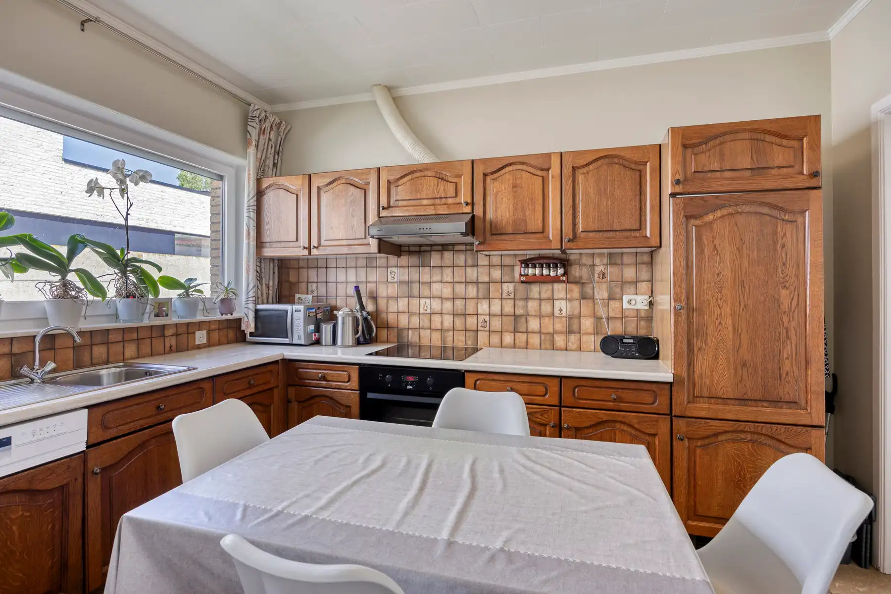 TE KOOP - bungalow met 3 slaapkamers en loods te Lede foto 8