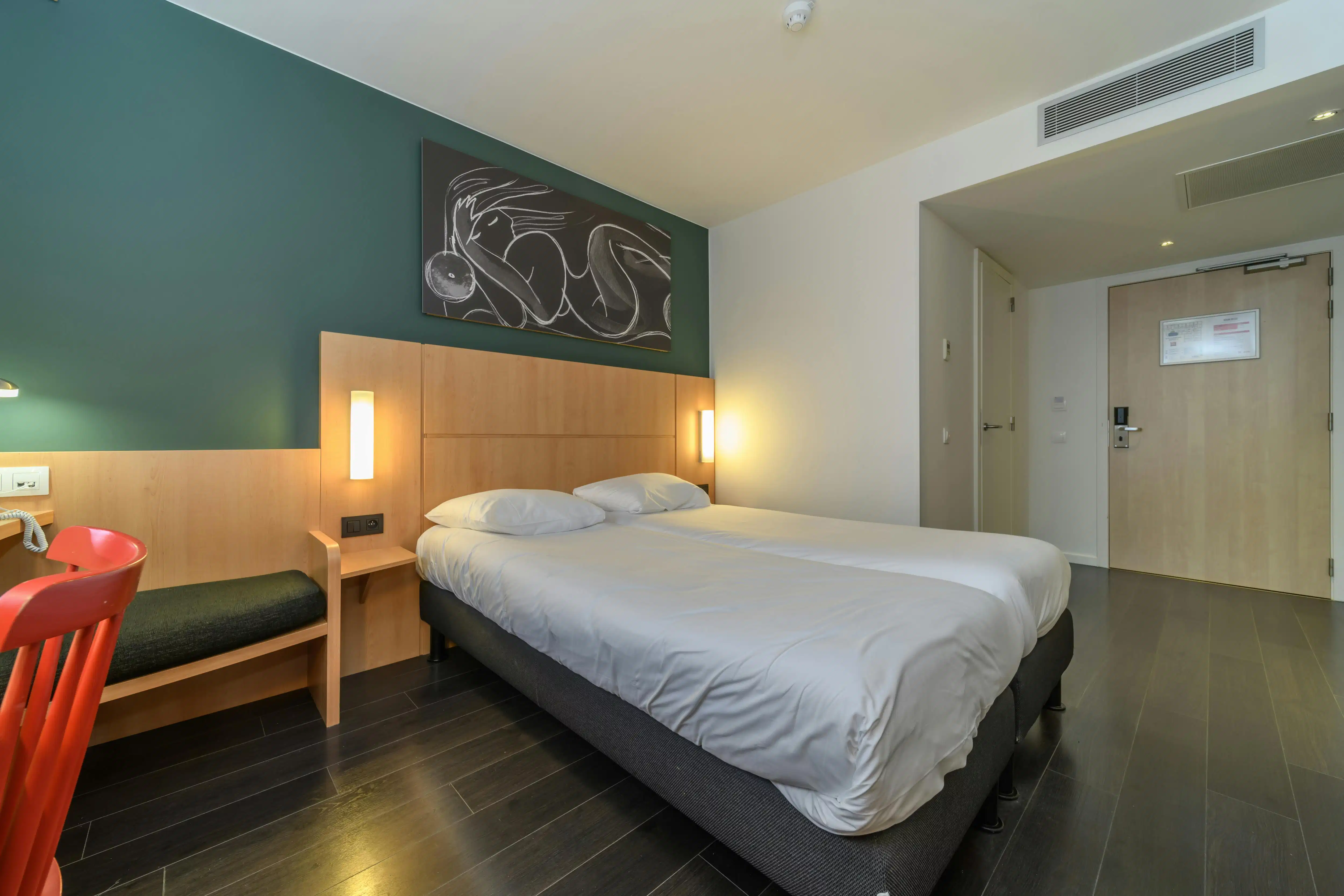 Hotelkamer te koop in Ibis De Panne foto 4