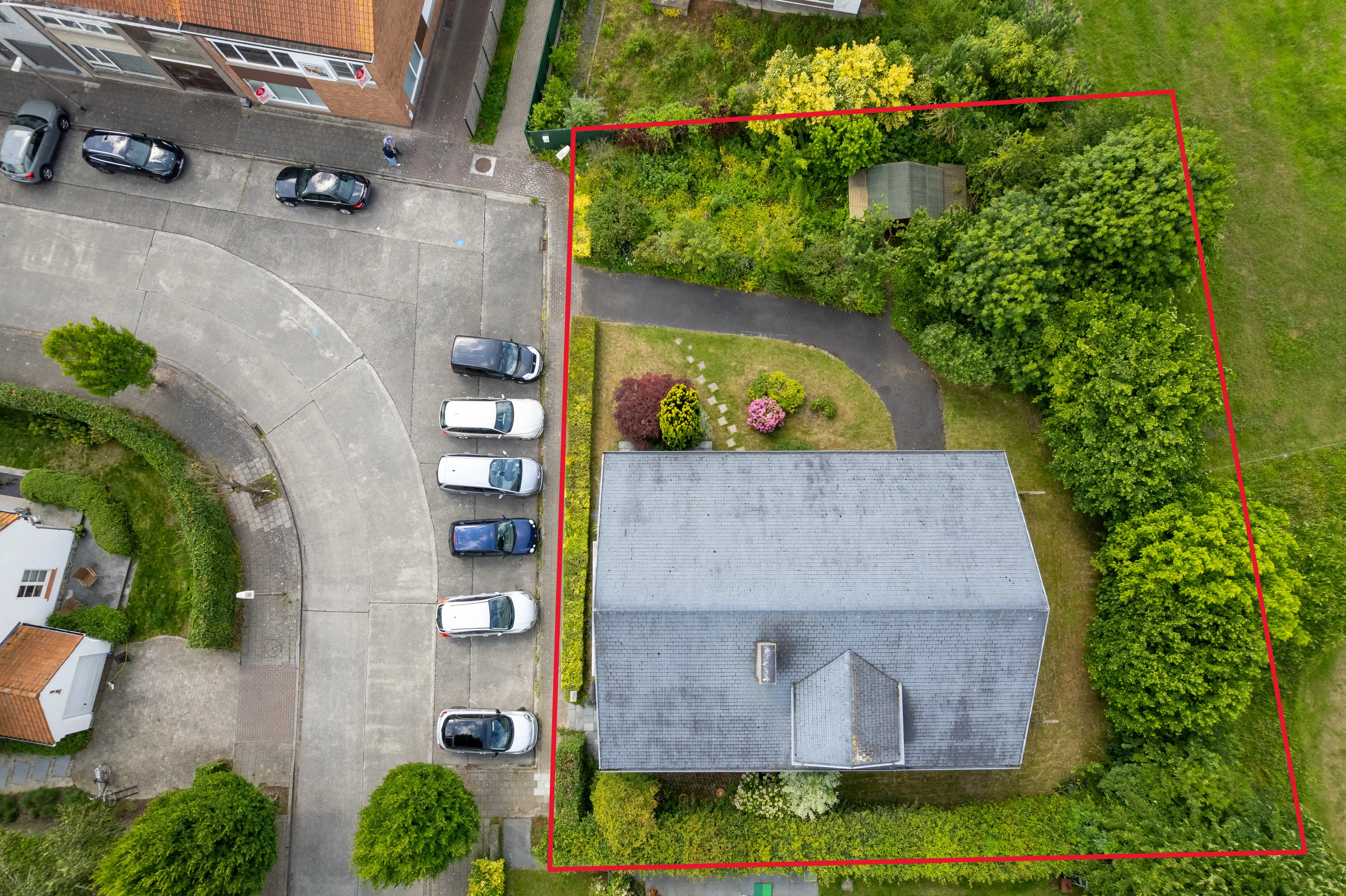 Uitstekend gelegen ruime woning foto 5