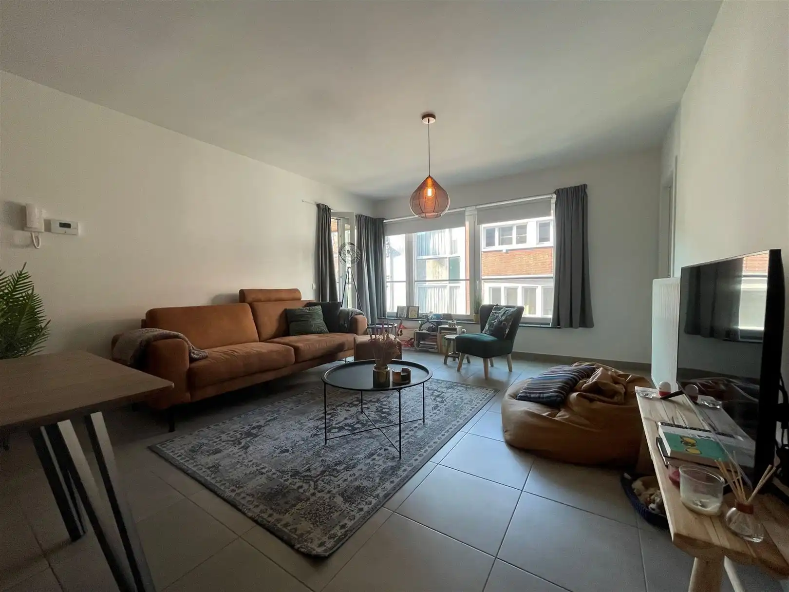 Centraal  gelegen appartement met autostaanplaats foto 14