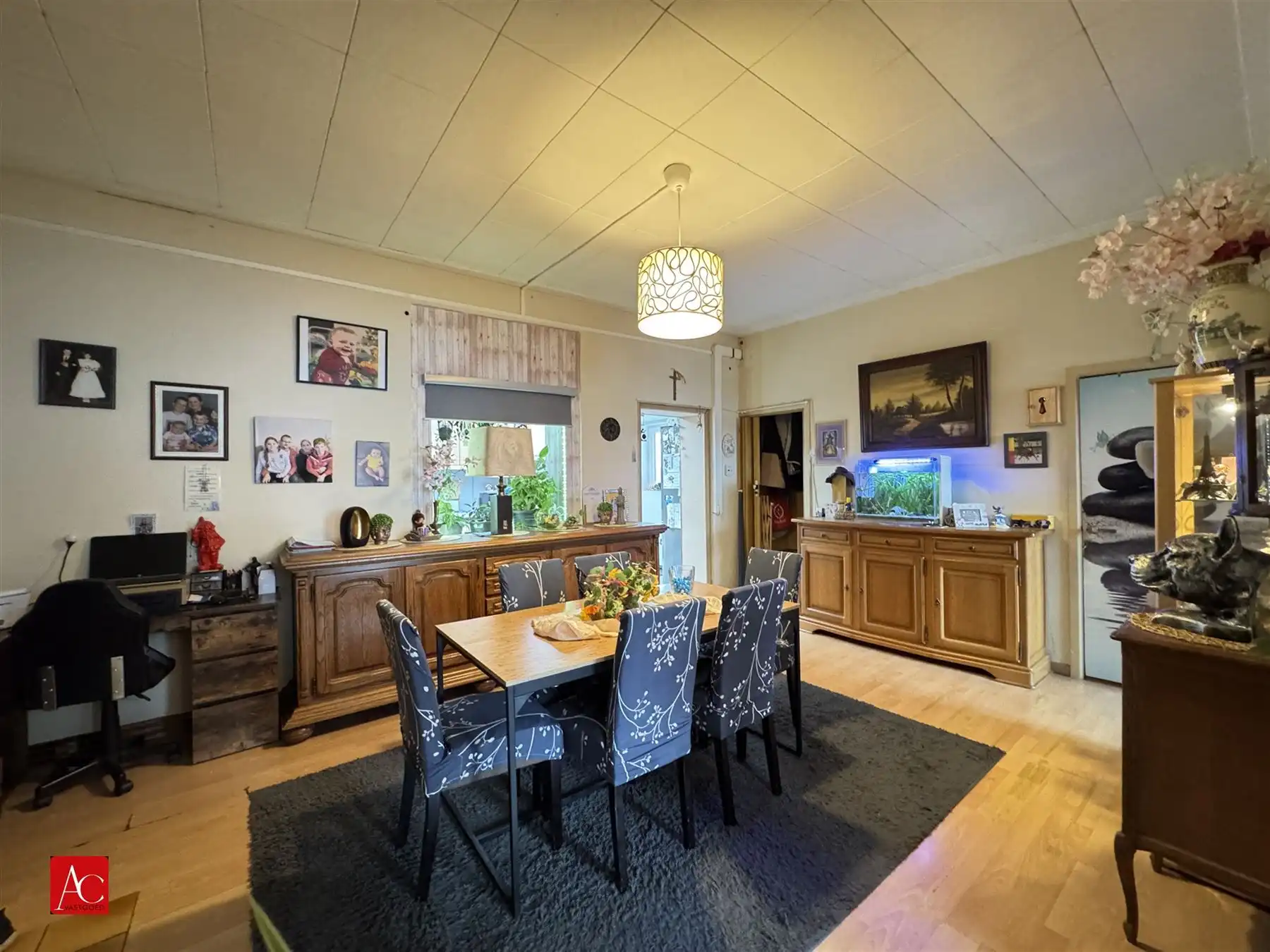 Gezinswoning met 5 slaapkamers en inpandige garage foto 6