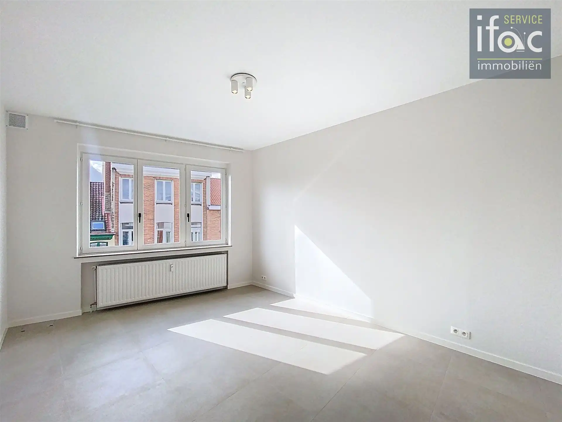 Gerenoveerd appartement met goede ligging foto 7