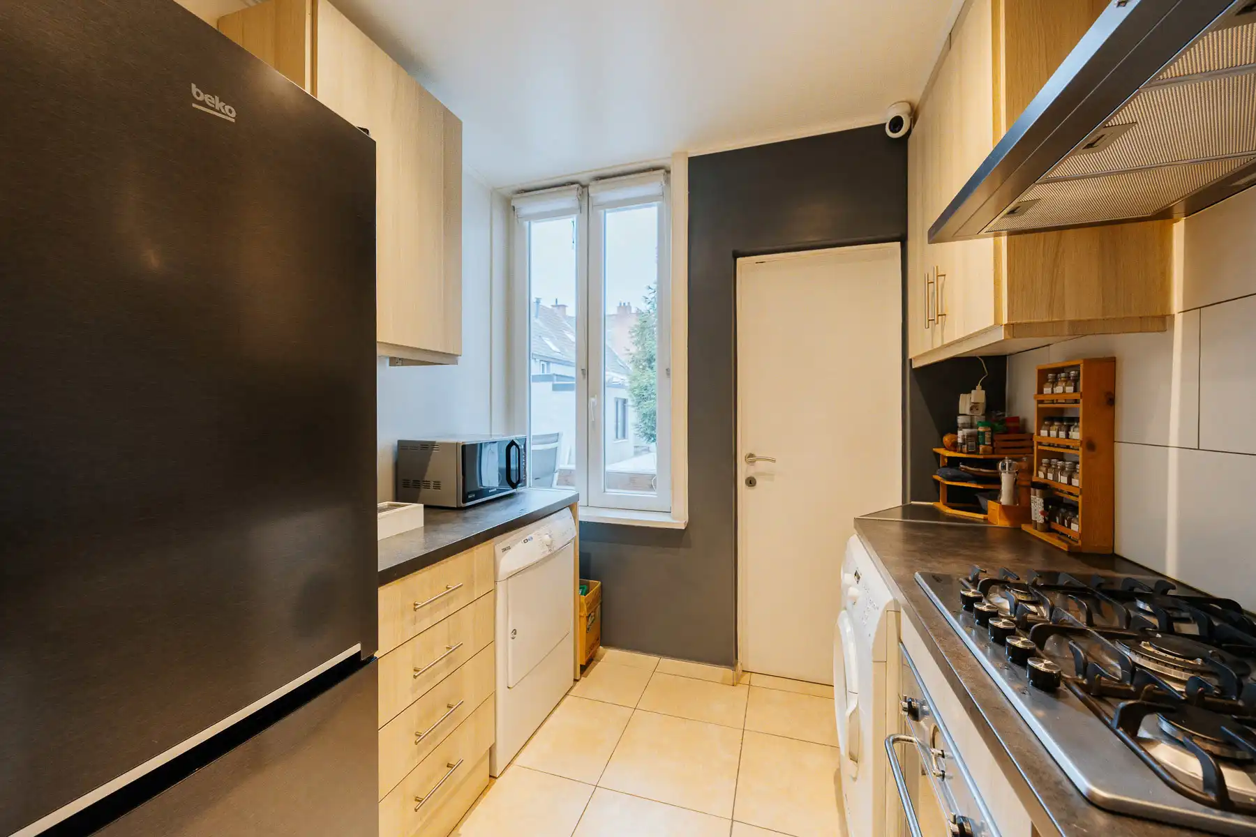 Gezellig appartement met 2 slaapkamers en gezellig terras foto 12