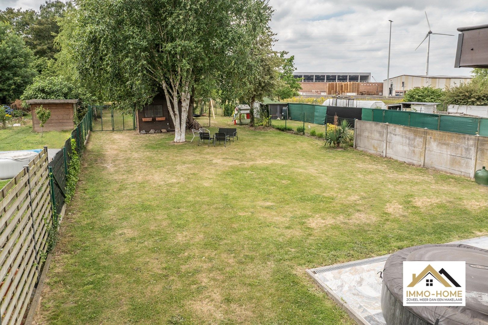 Vrijstaande volledig gerenoveerde woning met riante tuin te Oostakker foto 23