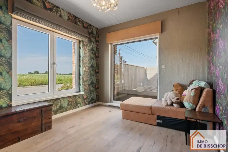Prachtige dubbele woonst / koppelwoning met achterliggend magazijn en tuin foto 6