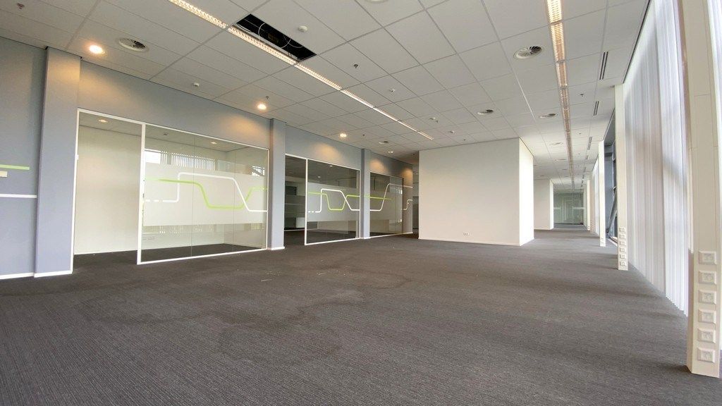 Flexibel in te delen kantoor te huur nabij R8 in Kortrijk foto 12